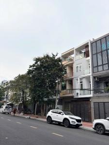 NHÀ MẶT TIỀN ĐƯỜNG 20M - KẾ PARC MALL QUẬN 8 - 4 TẦNG - 14 TỶ